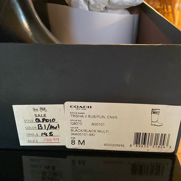 COACH Q8010 TRISHA II BOOTS - Picture 9 of 16